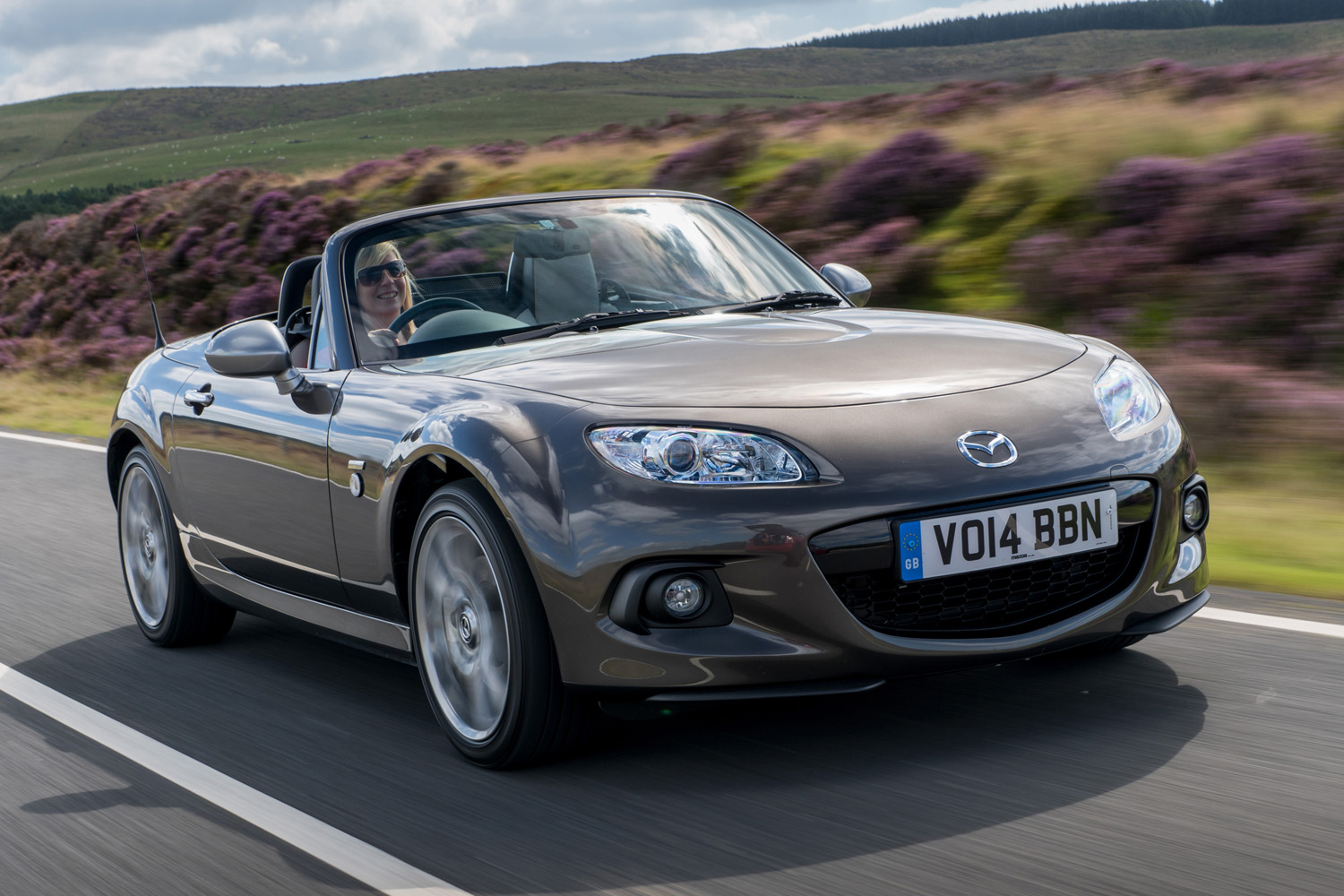 Mazda MX5 wins Best Cabriolet in 2015 Auto Express Used Car Awards