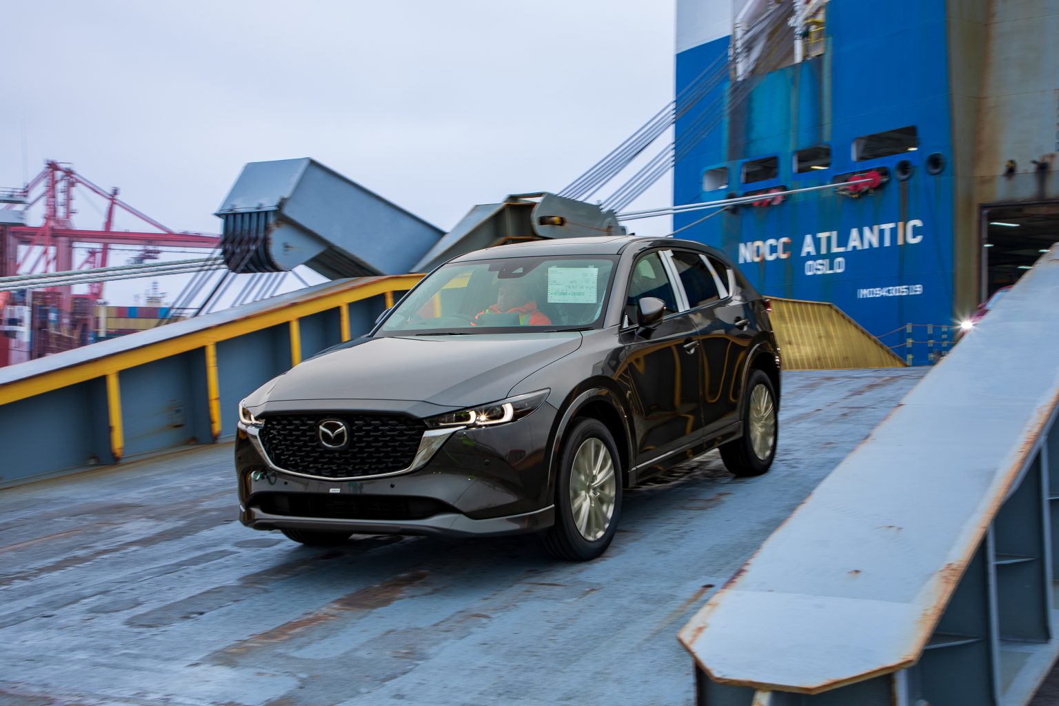 First shipment of cars arrive at Bristol Port as Mazda UK’s new direct